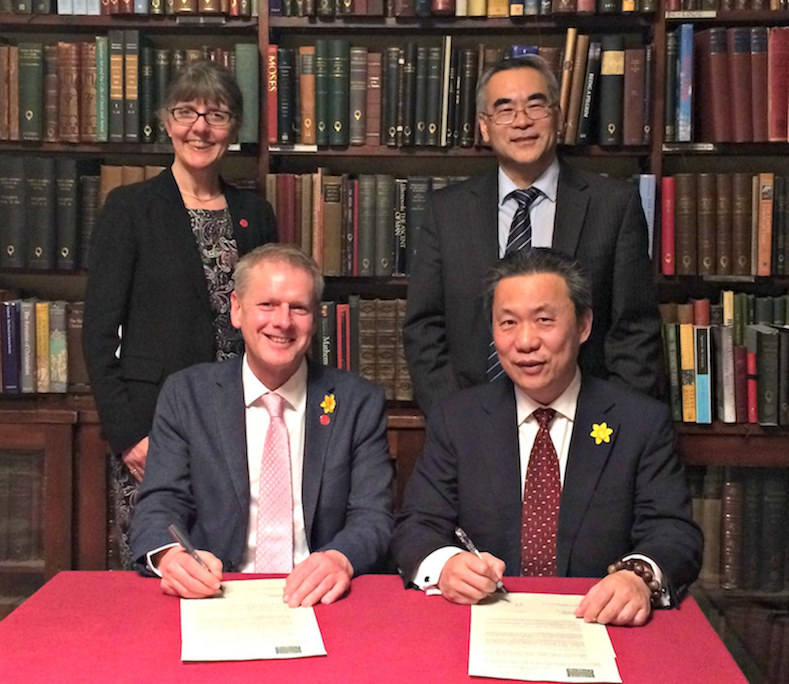 RealCan agreement signing (2)