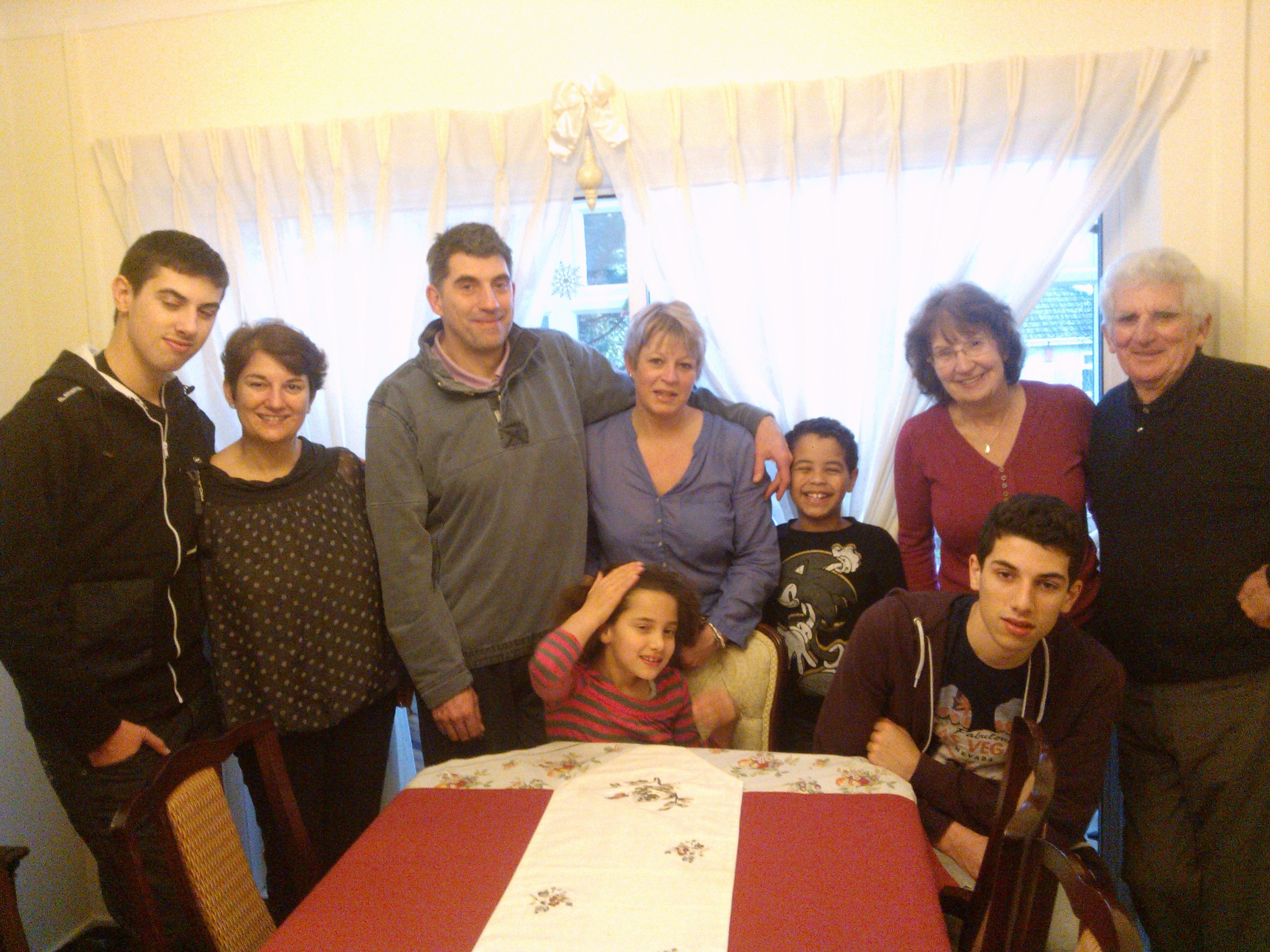 HD Pam Thomas with her family