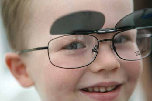 Image of a patient in his specs