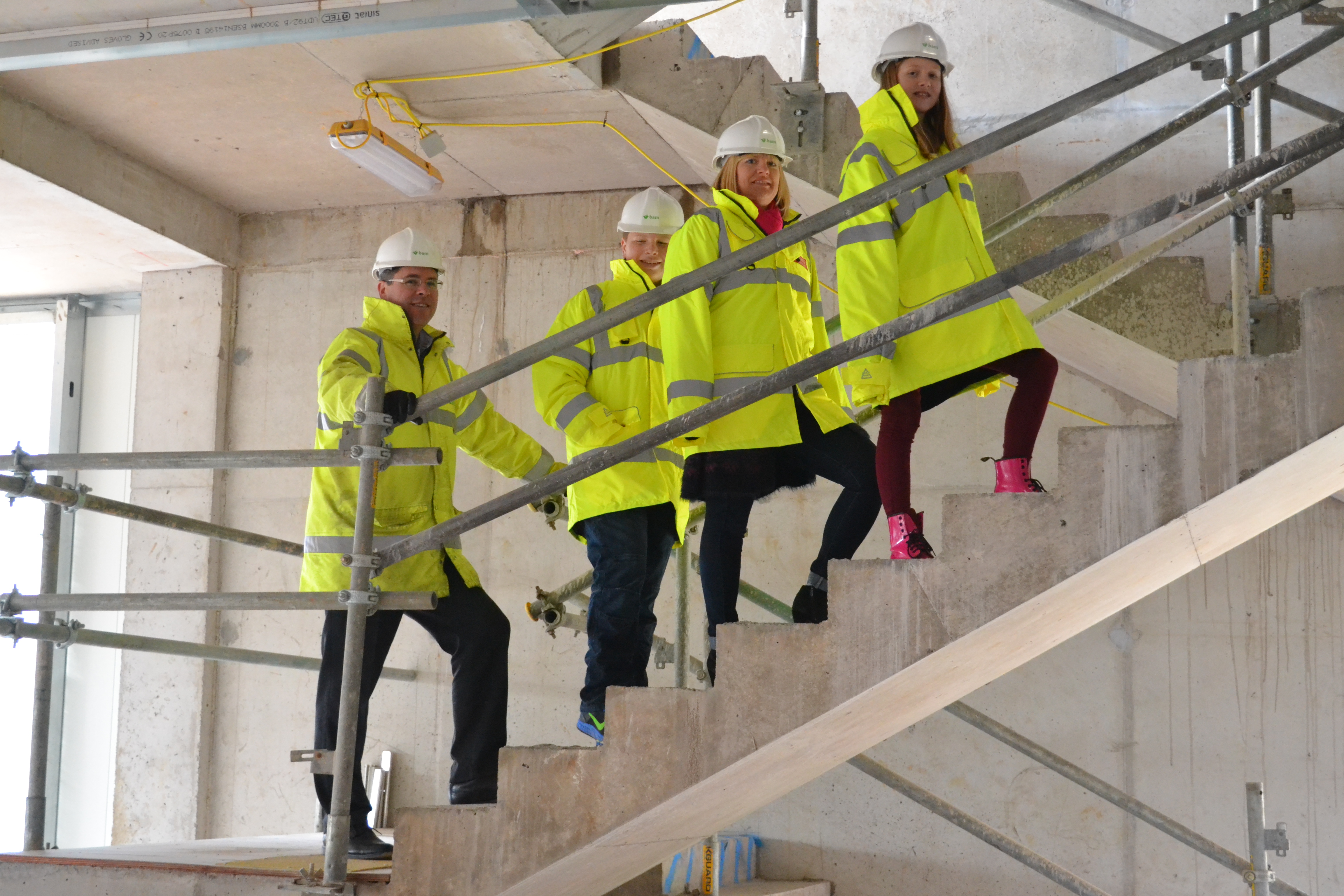 Builders at CUBRIC site