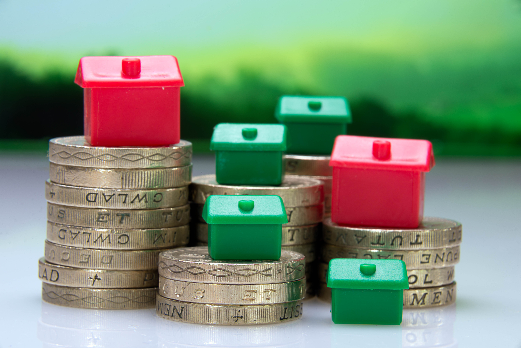 Monopoly houses on pound coins