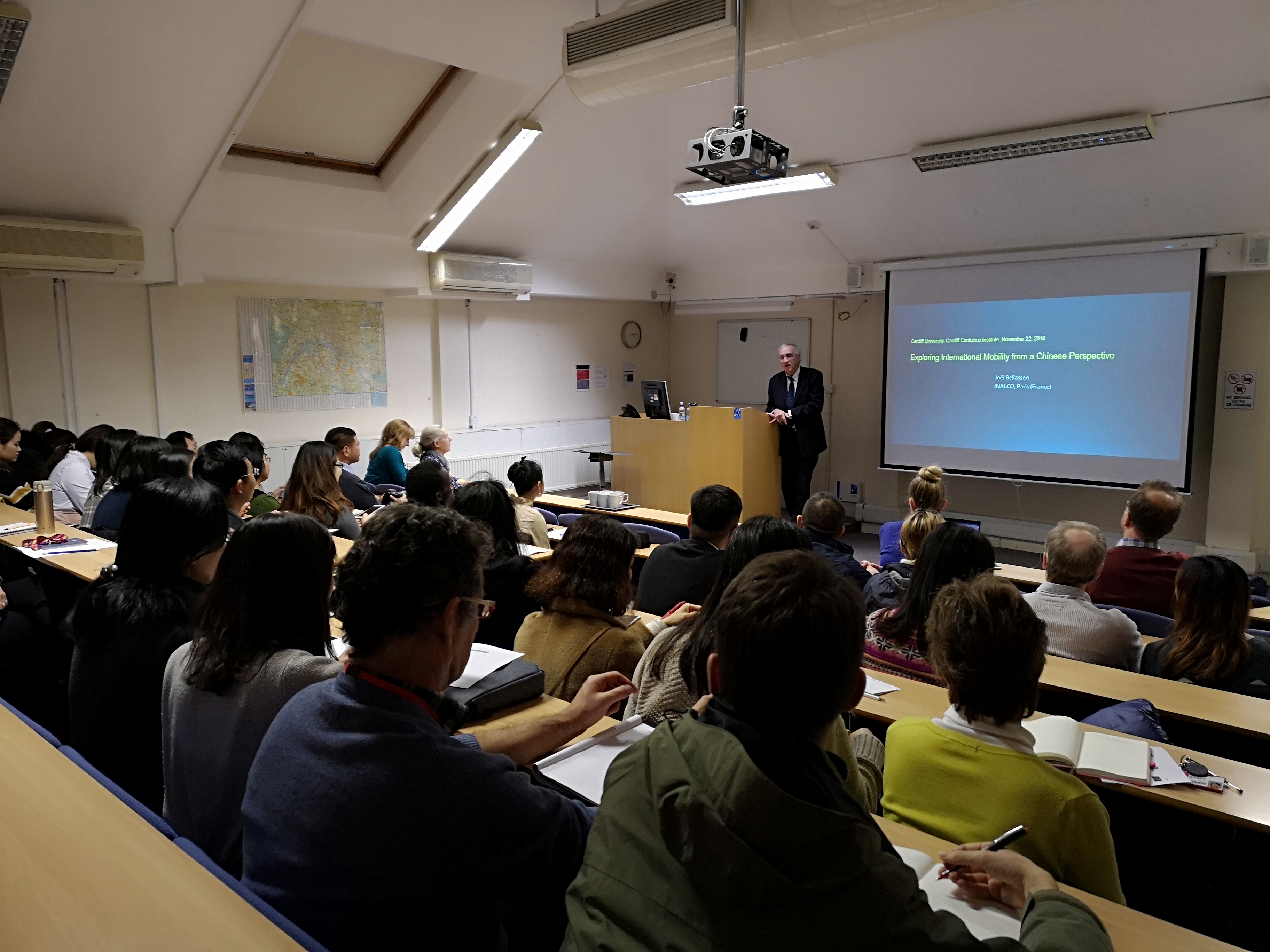 Joel Bellassen talks on the topic of International Mobility from a Chinese Perspective