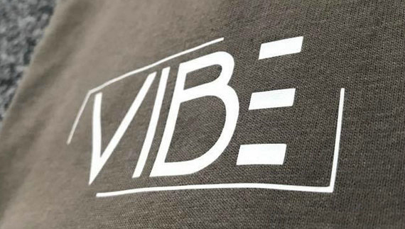 Vibe Attire Logo