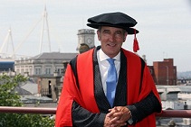 Cardiff University Honorary Fellow 2013 Kevin McCloud MBE.
