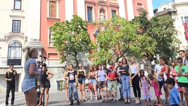 Flo Pugh Slovenia Busking