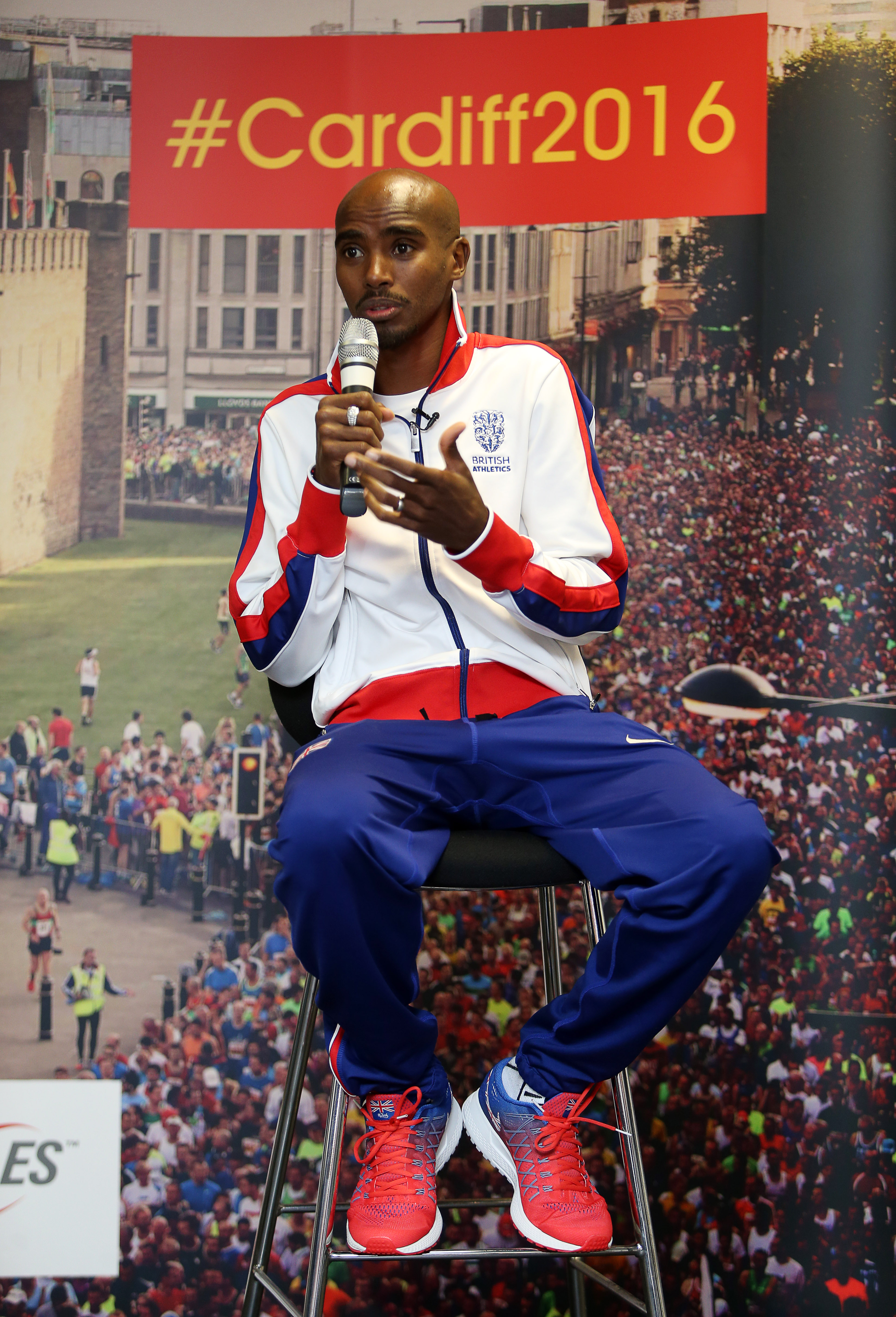 Mo Farah answering questions